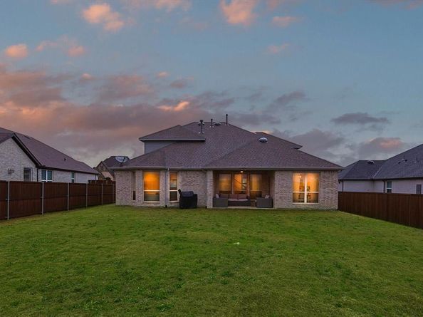 2161  Cloverfern Way , Haslet Texas 76052