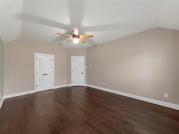 641  Woodridge Drive , Oak Point Texas 75068