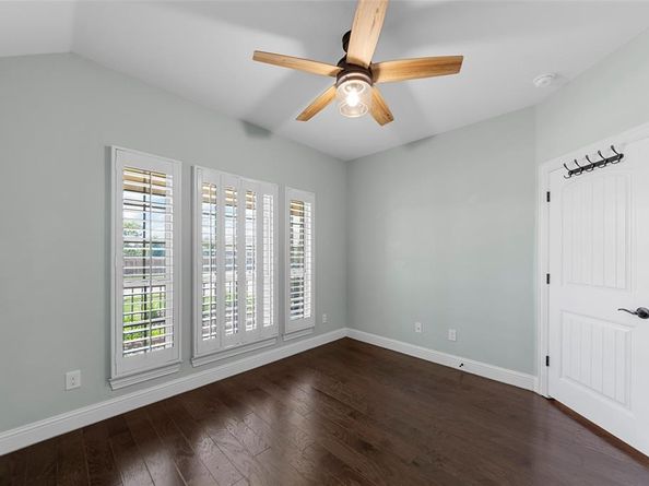 641  Woodridge Drive , Oak Point Texas 75068