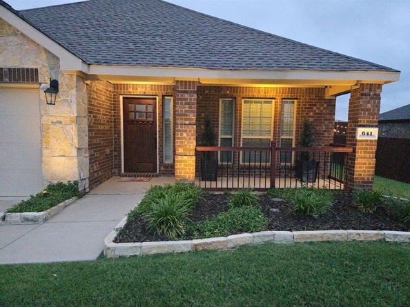 641  Woodridge Drive , Oak Point Texas 75068