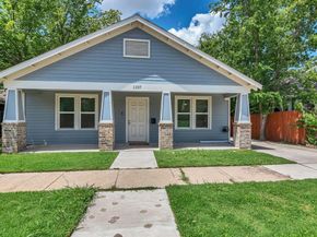 1107 E Cannon Street , Fort Worth Texas 76104