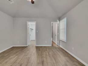 1107 E Cannon Street , Fort Worth Texas 76104