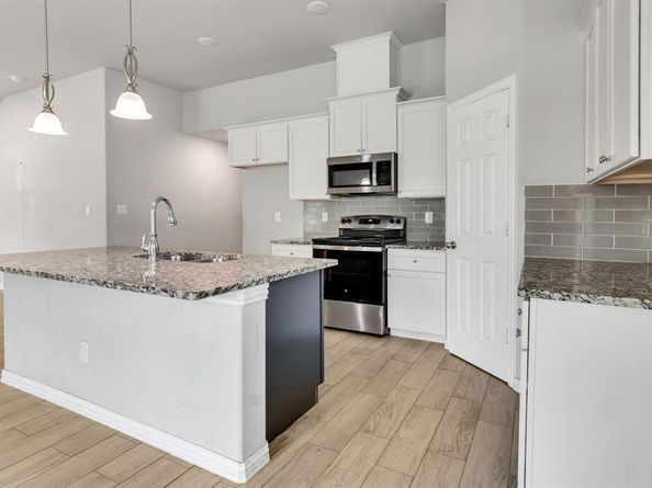 1107 E Cannon Street , Fort Worth Texas 76104