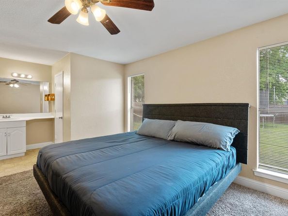 1413  Rockbrook Street , Lancaster Texas 75134