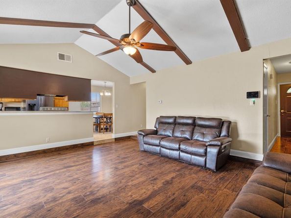 1413  Rockbrook Street , Lancaster Texas 75134