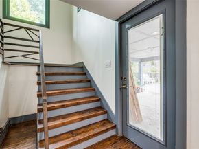 6922  San Mateo Boulevard , Dallas Texas 75223