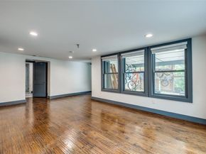 6922  San Mateo Boulevard , Dallas Texas 75223