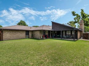 13103  Halwin Circle , Dallas Texas 75243
