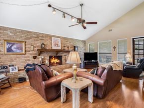 13103  Halwin Circle , Dallas Texas 75243