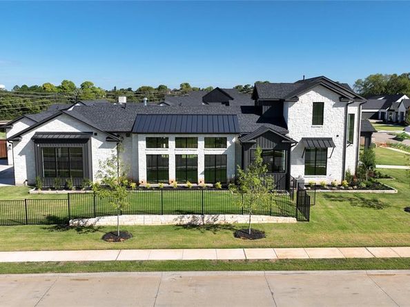 5902  Preston Way , Colleyville Texas 76034