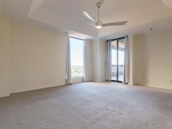 5909  Luther Lane  2200, Dallas Texas 75225