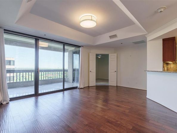 5909  Luther Lane  2200, Dallas Texas 75225