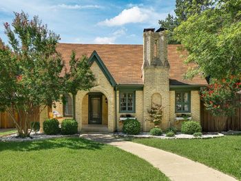 6108  Palo Pinto Avenue 