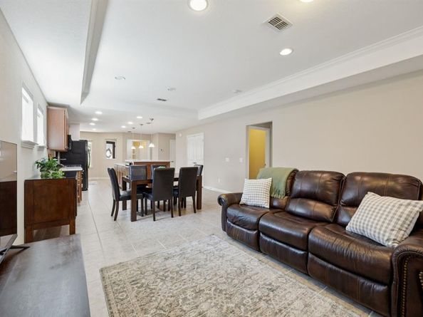 8000  Cool River Drive , Frisco Texas 75036