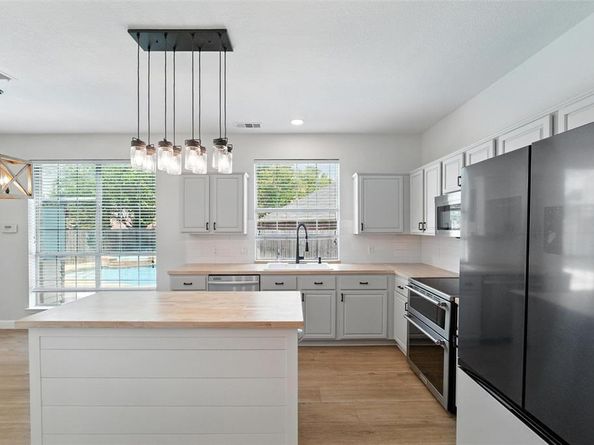4525  Seneca Drive , Fort Worth Texas 76137