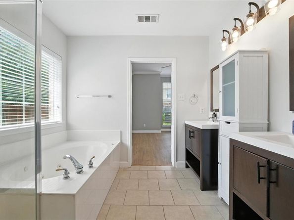 4525  Seneca Drive , Fort Worth Texas 76137