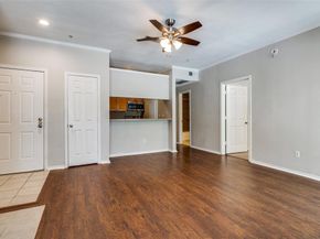 6003  Oram Street  104, Dallas Texas 75206