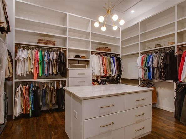 7841  Idlewood Lane , Dallas Texas 75230