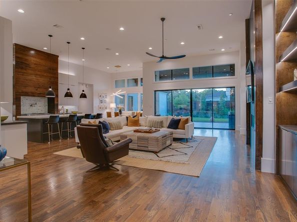7841  Idlewood Lane , Dallas Texas 75230