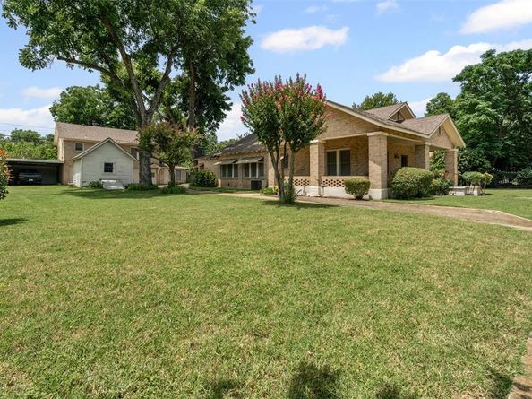 1505  Lincoln Avenue , Fort Worth Texas 76164