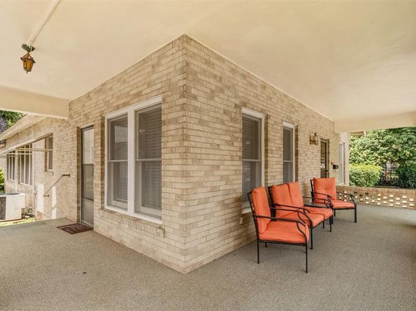1505  Lincoln Avenue , Fort Worth Texas 76164