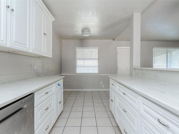 1018  Vegas Drive , Garland Texas 75042