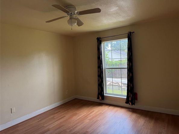 10823  Addie Road , Dallas Texas 75217