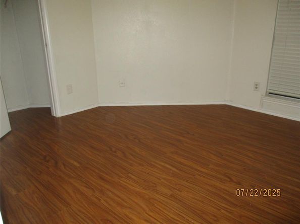 9823  Walnut Street  207, Dallas Texas 75243
