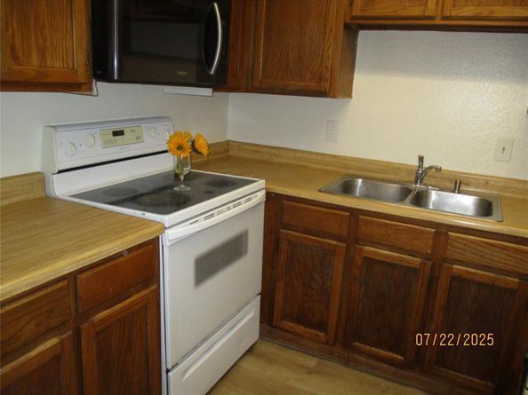 9823  Walnut Street  207, Dallas Texas 75243