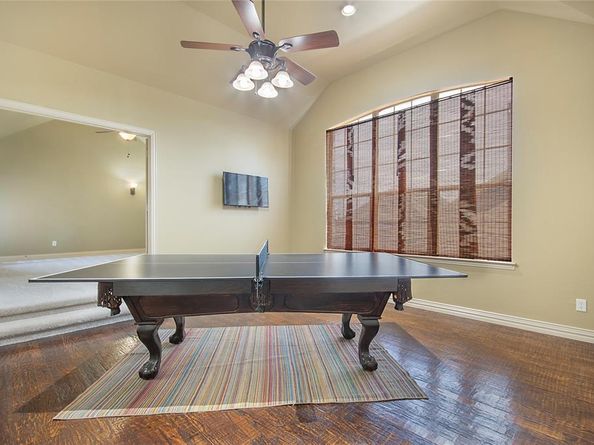 829  Oxford Court , Lewisville Texas 75056