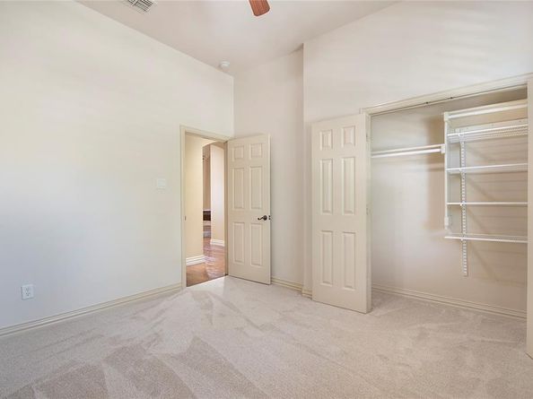 829  Oxford Court , Lewisville Texas 75056