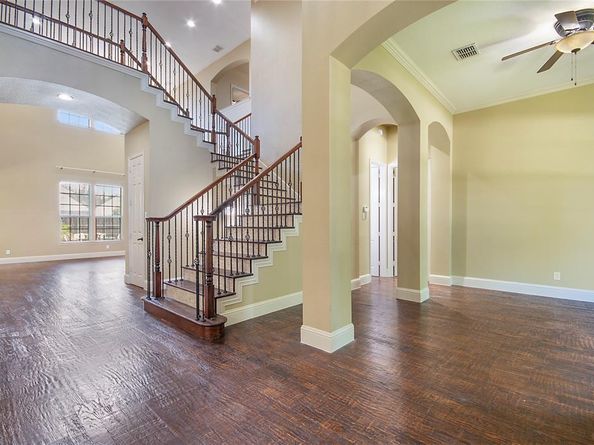 829  Oxford Court , Lewisville Texas 75056