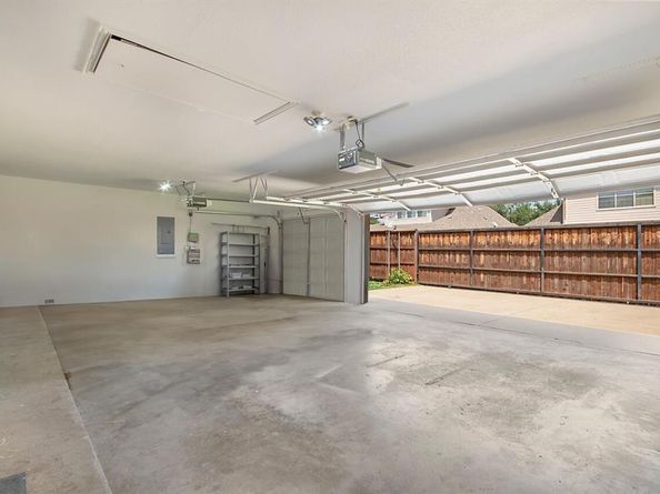 829  Oxford Court , Lewisville Texas 75056