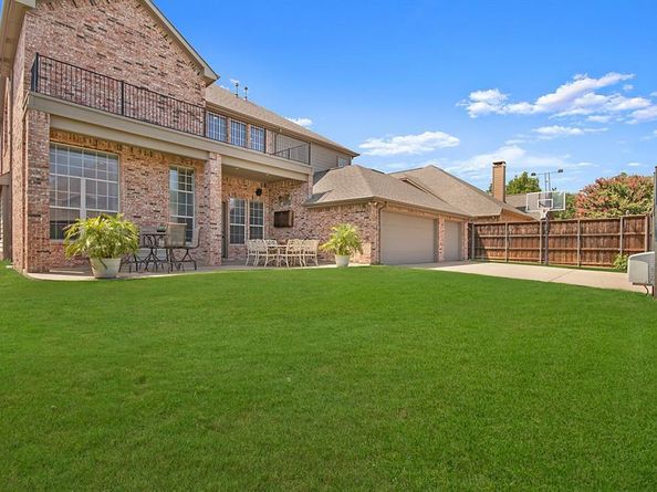 829  Oxford Court , Lewisville Texas 75056