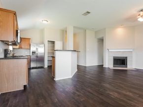1309  Kentucky Avenue , Lancaster Texas 75134