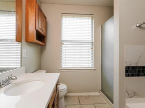 1309  Kentucky Avenue , Lancaster Texas 75134