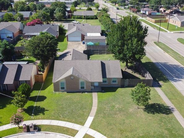 720  Camilla Lane , Garland Texas 75040