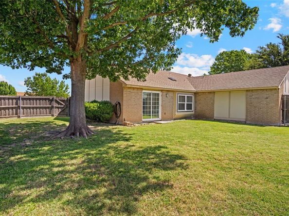 720  Camilla Lane , Garland Texas 75040