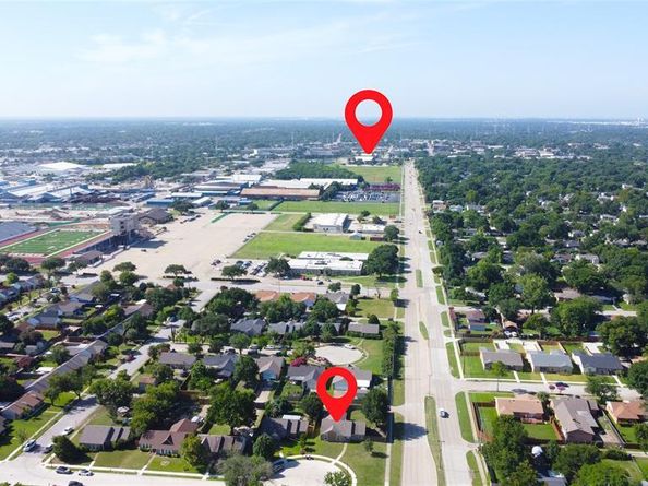 720  Camilla Lane , Garland Texas 75040