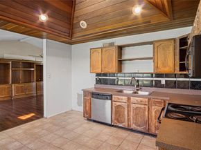 720  Camilla Lane , Garland Texas 75040
