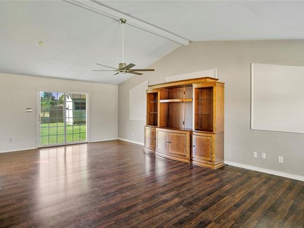 720  Camilla Lane , Garland Texas 75040