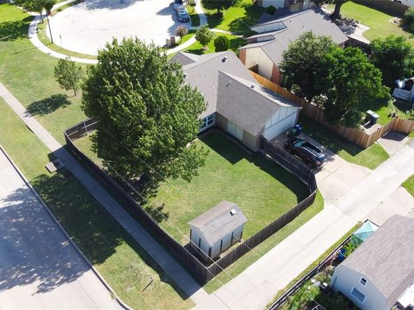 720  Camilla Lane , Garland Texas 75040