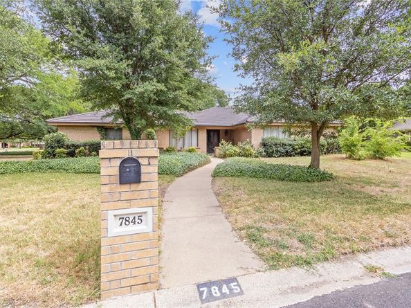 7845  Skylake Drive , Fort Worth Texas 76179