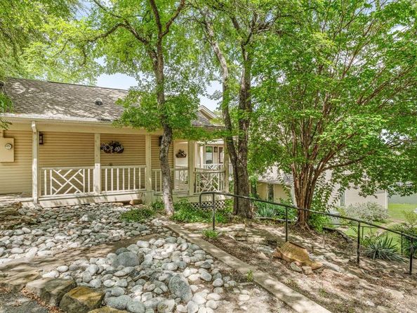 8960  Dickson Road , Fort Worth Texas 76179