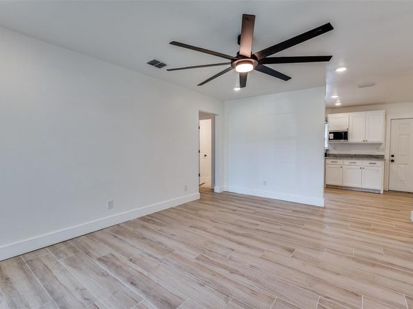 912  Duff Court , Fort Worth Texas 76112