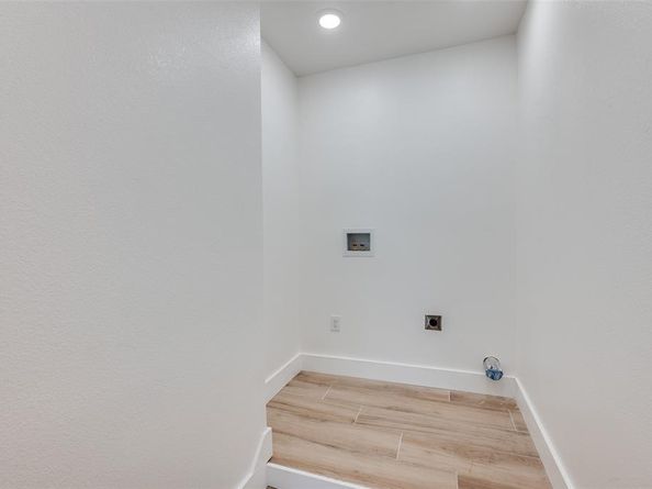 912  Duff Court , Fort Worth Texas 76112