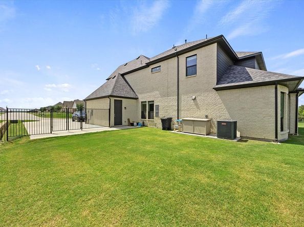 4618  Sky Harbor Drive , Rockwall Texas 75087