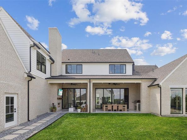 122  Sawgrass Drive , Heath Texas 75032