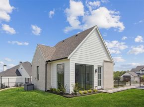 122  Sawgrass Drive , Heath Texas 75032
