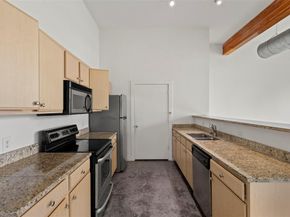 2502  Live Oak Street  236, Dallas Texas 75204